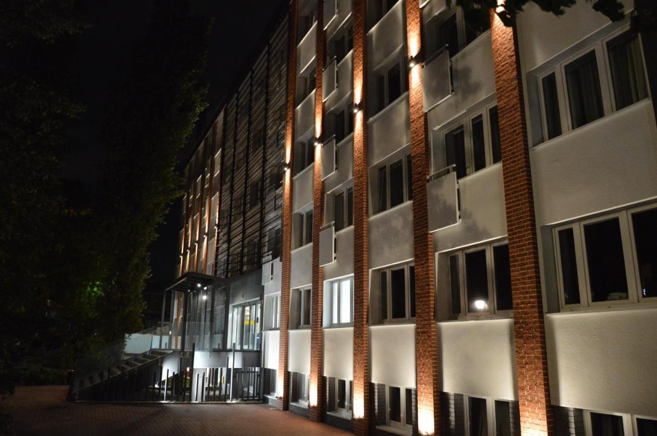 Hotel Halo ทอรูน ภายนอก รูปภาพ